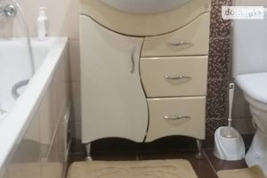 Сдается в аренду 1-комнатная квартира 42 кв. м в Тернополе
