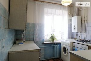 Продається 2-кімнатна квартира 45.6 кв. м у Тернополі