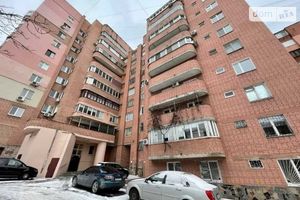 Продається 3-кімнатна квартира 82 кв. м у Дніпрі