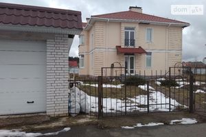 Продается дом на 2 этажа 212 кв. м с камином