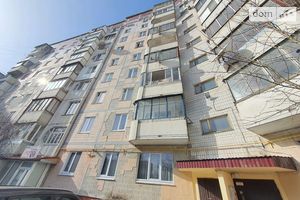 Продається 3-кімнатна квартира 64 кв. м у Тернополі
