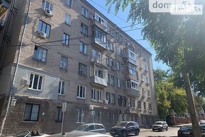 Продається 3-кімнатна квартира 74 кв. м у Дніпрі