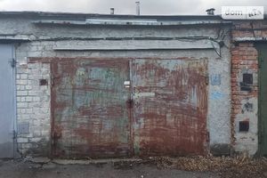 Продается место в гаражном кооперативе под легковое авто на 24 кв. м