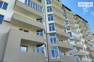 Продається 1-кімнатна квартира 44 кв. м у Івано-Франківську