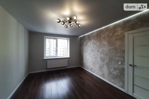 Продается 1-комнатная квартира 41.5 кв. м в Ивано-Франковске