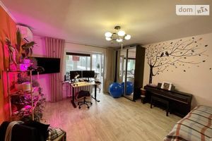 Продається 1-кімнатна квартира 41 кв. м у Дніпрі