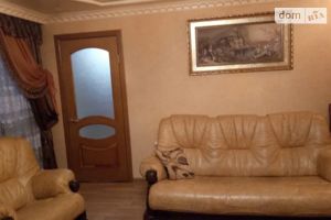 Продается 2-комнатная квартира 59 кв. м в Черкассах