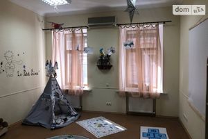Продається 6-кімнатна квартира 168 кв. м у Одесі