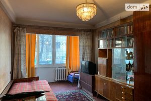Продается 2-комнатная квартира 48 кв. м в Киеве
