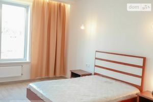 Сдается в аренду 1-комнатная квартира 42 кв. м в Ровно