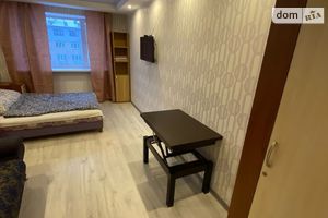 Продается 1-комнатная квартира 24 кв. м в Днепре