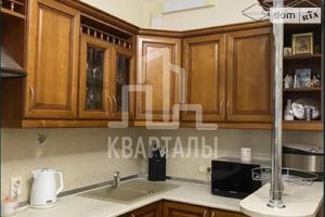 Продается 2-комнатная квартира 71 кв. м в Киеве