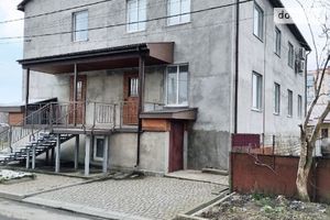 Здається в оренду офіс 180 кв. м в бізнес-центрі