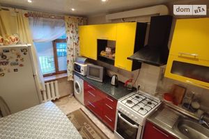 Продається 3-кімнатна квартира 65 кв. м у Дніпрі