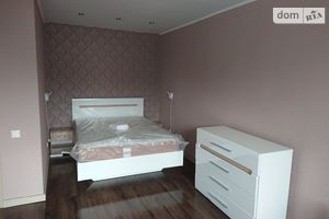 Сдается в аренду 1-комнатная квартира 41 кв. м в Тернополе