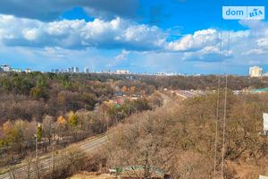 Продается 1-комнатная квартира 39 кв. м в Киеве