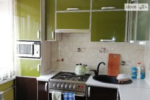 Продается 3-комнатная квартира 50 кв. м в Тернополе