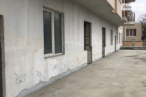 Продается помещения свободного назначения 144 кв. м в 17-этажном здании