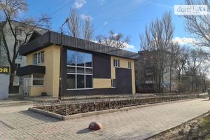 Сдается в аренду помещения свободного назначения 250 кв. м в 2-этажном здании