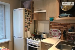 Продается 2-комнатная квартира 42.4 кв. м в Киеве