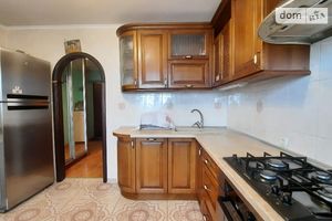 Продается 2-комнатная квартира 72 кв. м в Виннице