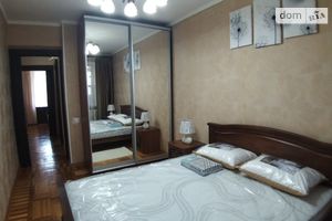 Сдается в аренду 3-комнатная квартира 65 кв. м в Виннице