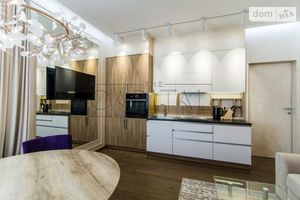 Сдается в аренду 2-комнатная квартира 65 кв. м в Киеве