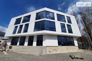 Продається приміщення вільного призначення 600 кв. м в 3-поверховій будівлі