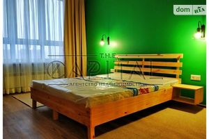Продается 1-комнатная квартира 45 кв. м в Киеве