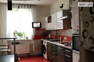 Продается 5-комнатная квартира 171 кв. м в Днепре