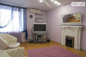 Продается 3-комнатная квартира 89 кв. м в Черкассах