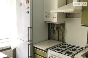 Здається в оренду 1-кімнатна квартира 65 кв. м у Тернополі