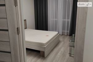 Сдается в аренду 1-комнатная квартира 41 кв. м в Черновцах