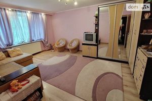 Продається 1-кімнатна квартира 45 кв. м у Тернополі