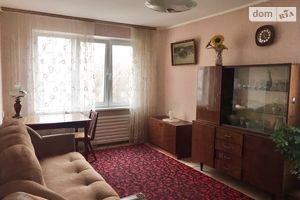 Продається 3-кімнатна квартира 56 кв. м у Чернігові