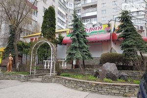 Продається будівля / комплекс / павільйон 365 кв. м в 1-поверховій будівлі