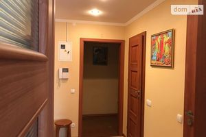 Продается 3-комнатная квартира 85 кв. м в Николаеве