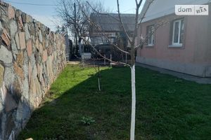 Продается одноэтажный дом 100 кв. м с беседкой