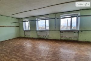 Сдается в аренду помещение (часть здания) 220 кв. м в 3-этажном здании