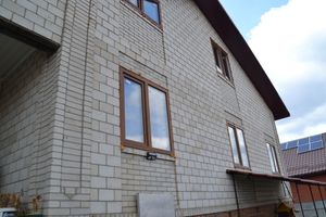 Продається будинок 3 поверховий 240 кв. м з верандою