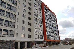 Продается 3-комнатная квартира 82 кв. м в Хмельницком