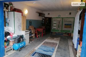 Продается бокс в гаражном комплексе под легковое авто на 33 кв. м