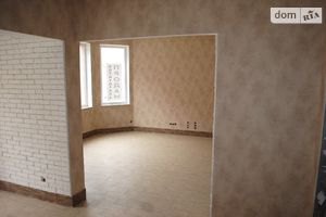 Продається торгове місце 44 кв. м в 10-поверховій будівлі