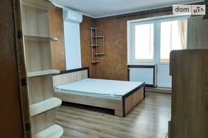 Сдается в аренду 1-комнатная квартира 42 кв. м в Ровно