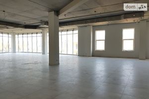 Сдается в аренду помещения свободного назначения 420 кв. м в 4-этажном здании