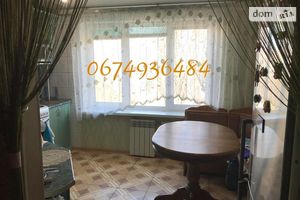 Продается 2-комнатная квартира 51 кв. м в Запорожье