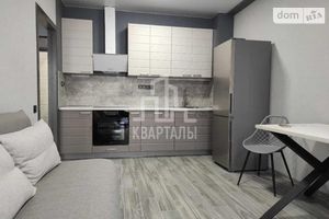 Сдается в аренду 1-комнатная квартира 36 кв. м в Киеве