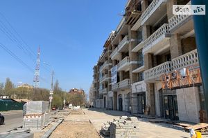 Продається 2-кімнатна квартира 101 кв. м у Києві
