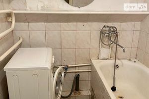 Сдается в аренду 1-комнатная квартира 42 кв. м в Ровно