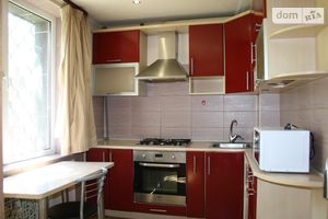 Продается 1-комнатная квартира 33 кв. м в Харькове